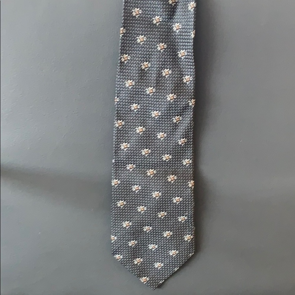 Dolce & Gabbana tie